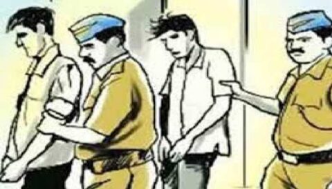 छत्तीसगढ़: व्यापारी से 50 लाख रुपये लूटने के मामले में 10 गिरफ्तार
