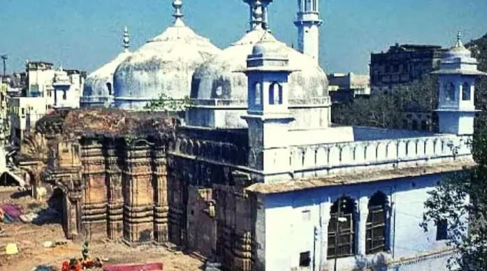 Gyanvapi Masjid: सर्वे पर फैसला सुनाने वाले जज को सता रहा अपने परिवार की सुरक्षा का डर