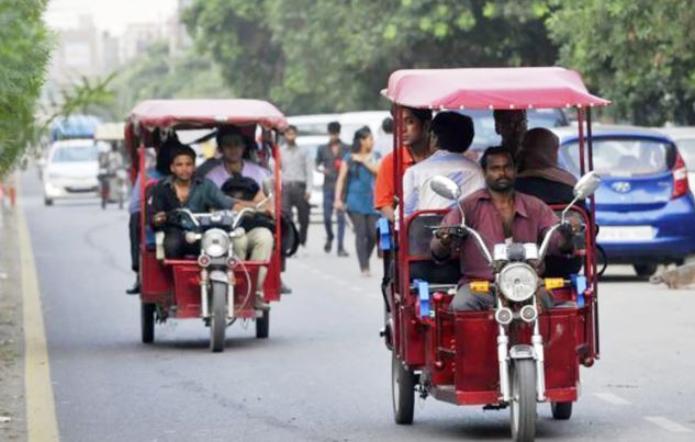 बरेली: जाम से निजात दिलाने के लिए एसपी ट्रैफिक ने तय किया ई-रिक्शा का रूट