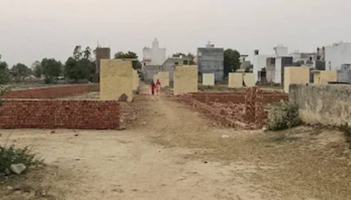 गौतम बुद्ध नगर: अरबों रुपए के भूमि घोटाला के मामले में एक और बड़ा एक्शन, जानें अब क्या हुआ