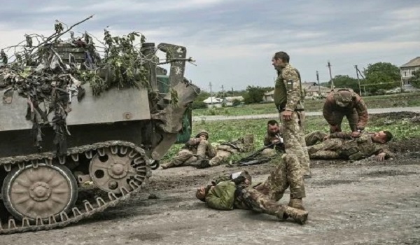 Russia-Ukraine War: रूस ने यूक्रेन के पूर्वी शहर में दागे गोले, दोनों सेनाओं के बीच चला जबरस्त युद्ध