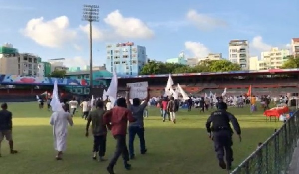 International Yoga Day: मालदीव में योग कर रहे लोगों पर कट्टरपंथियों ने किया हमला, राष्ट्रपति ने दिए जांच के आदेश