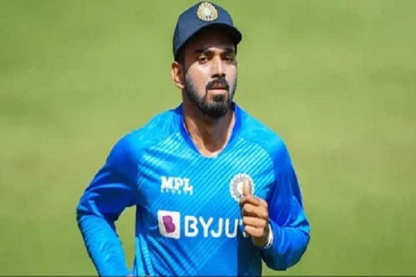 India vs Zimbabwe : जिम्बाब्वे सीरीज के लिए टीम इंडिया में बड़ा बदलाव, अब शिखर धवन नहीं केएल राहुल होंगे कप्तान