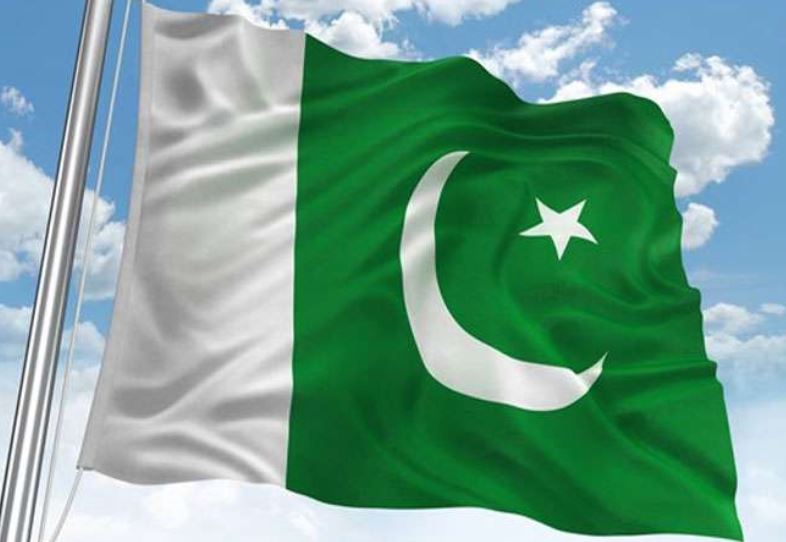 पाकिस्तानी झंडा बेच रही दुकान पर अलगाववादियों ने ग्रेनेड फेंका, एक की मौत, 14 घायल