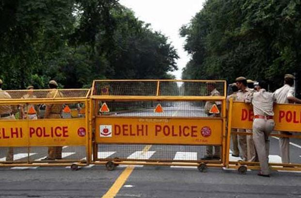 दिल्ली पुलिस ने 25 साल पुराने हत्या के मामले का किया पर्दाफाश, महीनों तलाश में जुटे रहे पुलिसकर्मी  
