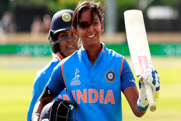 ICC Women’s ODI Ranking : वनडे रैंकिंग में पांचवें स्थान पर पहुंचीं हरमनप्रीत कौर, स्मृति मंधाना-दीप्ति शर्मा ने भी लगाई छलांग