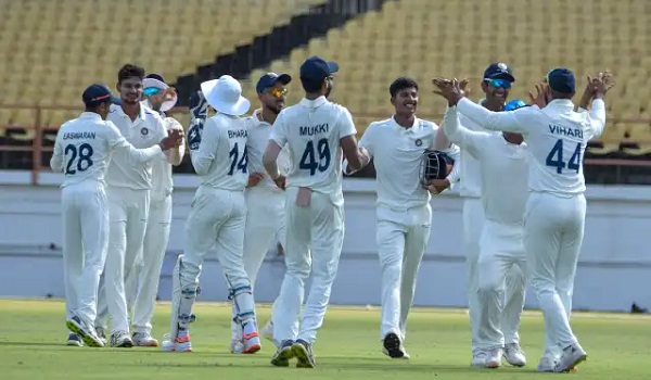 शेष भारत ने सौराष्ट्र को आठ विकेट से हराकर 29वीं बार जीता ईरानी कप