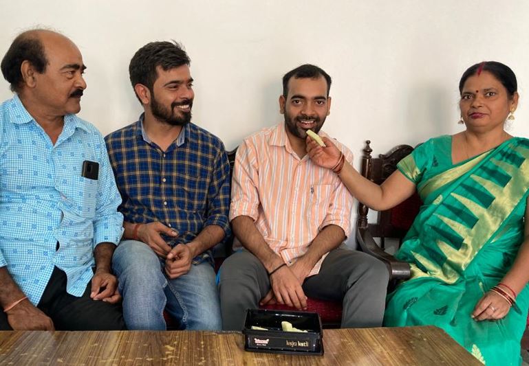 बरेली के प्रांजल का पीसीएस जे हरियाणा कैडर में हुआ चयन, परिवार में खुशी का माहौल