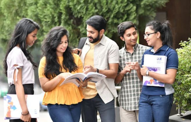 महाराष्ट्र: कॉलेजों में प्रवेश पाने के इच्छुक छात्रों के लिए मतदाता पंजीकरण अनिवार्य करेगी सरकार