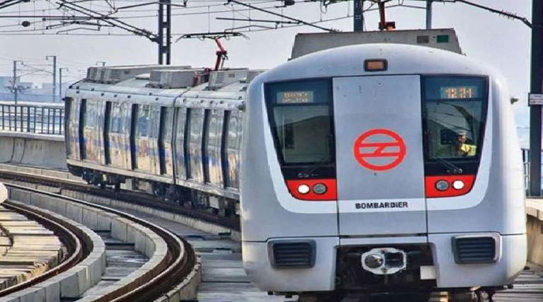दिल्ली मेट्रो: तकनीकी खराबी के कारण ब्लू लाइन पर मेट्रो सेवा प्रभावित