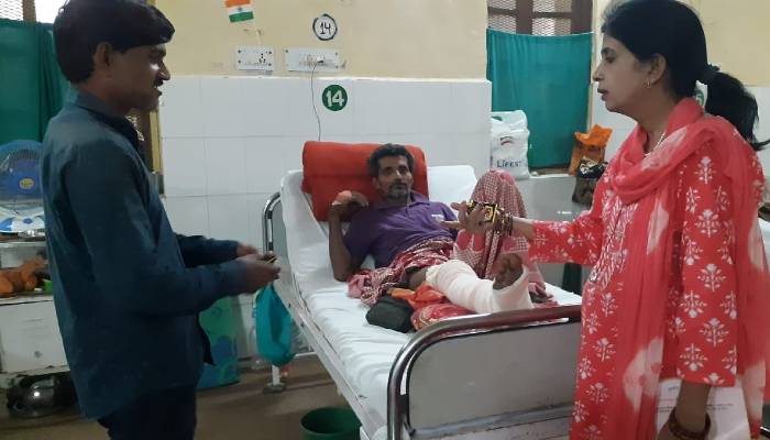 कानपुर: उर्सला में महिला मरीज चबा रहीं थीं गुटखा, चेकिंग में 27 के पास मिली पुड़िया