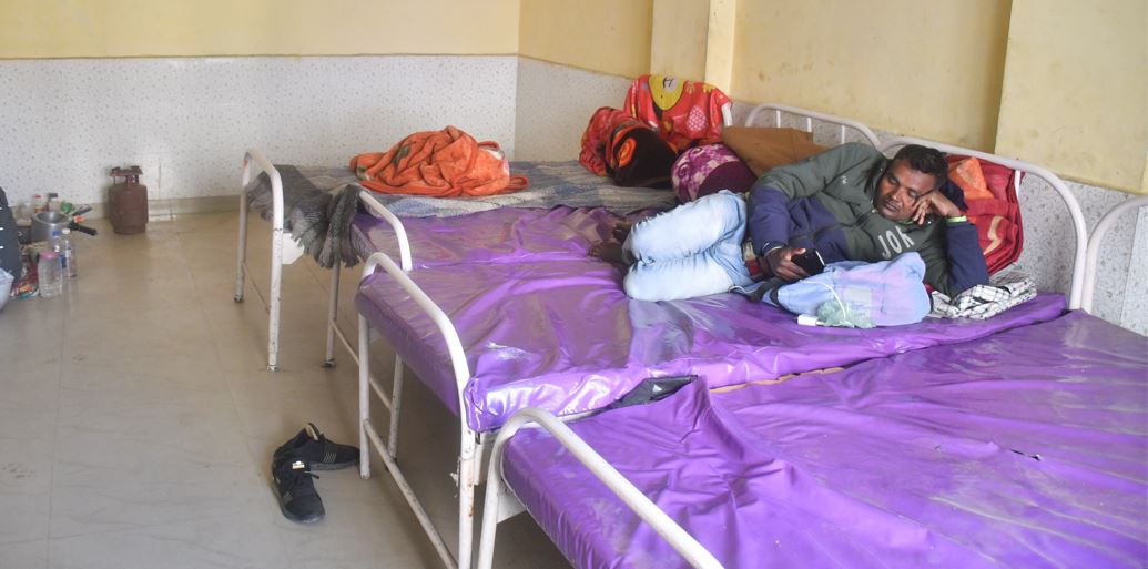 बरेली: रैन बसेरे में सर्दी से बचाव के इंतजाम ठंडे