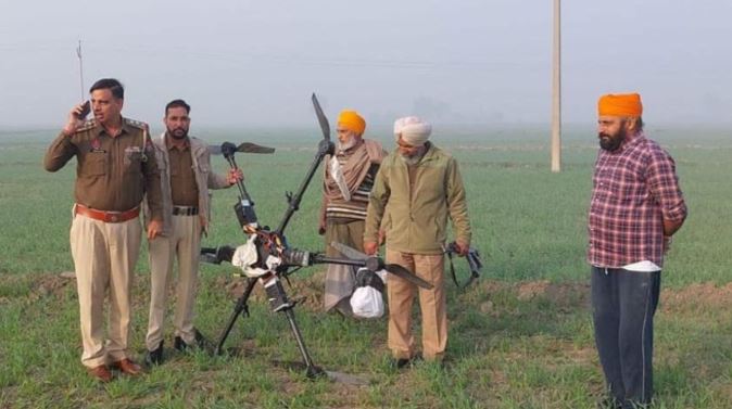 पंजाब: भारत-पाकिस्तान सीमा के पास 5 किलो हेरोइन और ड्रोन बरामद