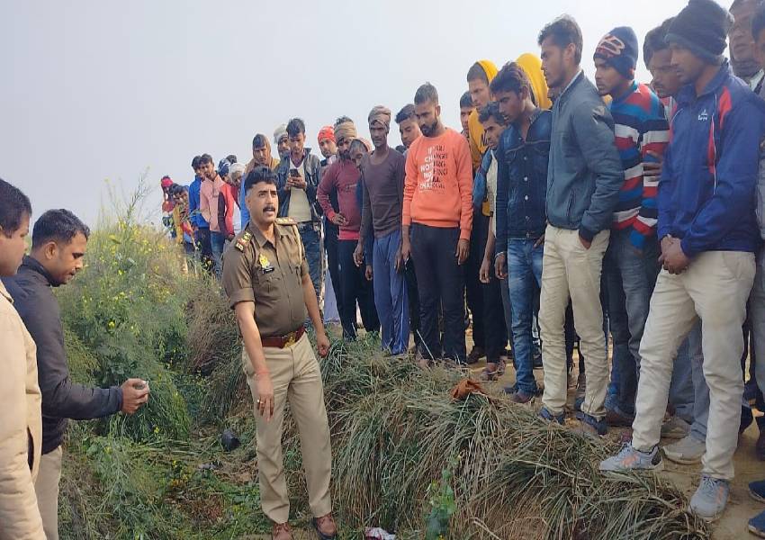 Kannauj News: राजापुर गांव के बाहर सिर काटकर बुजुर्ग की हत्या, खेत में फेंका शव, इलाके में हड़कंप
