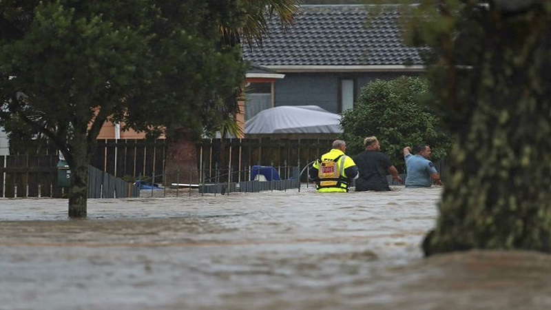 ऑकलैंड में खराब मौसम के कारण चार लोगों की मौत, बारिश की चेतावनी 