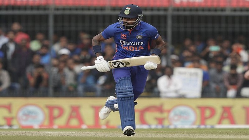 IND vs NZ 3rd ODI: भारत ने न्यूजीलैंड के सामने रखा 386 रन का टारगेट, रोहित-गिल की शतकीय पारी का दिखा कमाल