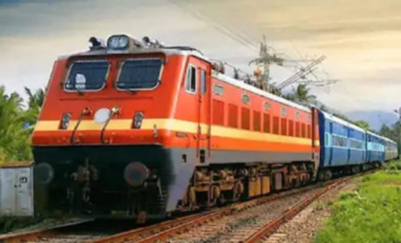 बरेली: अजमेर जाने वाली ट्रेनों में लंबी वेटिंग, स्पेशल ट्रेन का सहारा