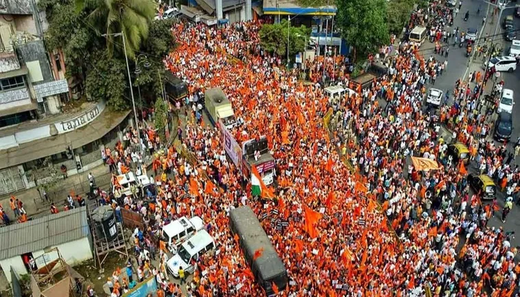 मुंबई: ‘लव जिहाद’ के खिलाफ दक्षिणपंथी संगठनों ने निकाला मार्च 