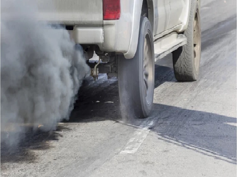 लखनऊ : सड़कों से हटेंगे प्रदूषण फैलाने वाले सरकारी वाहन
