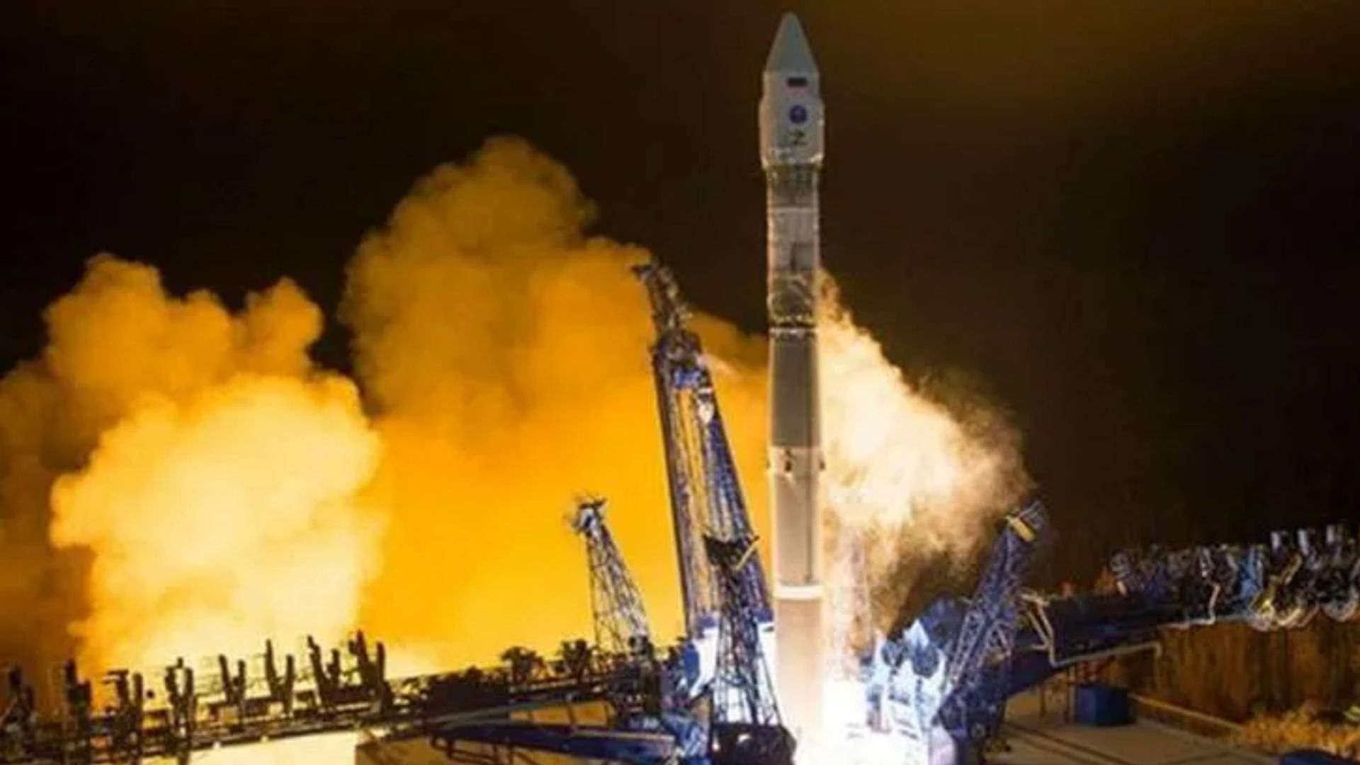 Soyuz 2.1V : सोयूज-2.1वी वाहक रॉकेट ने रूस के उपग्रह की परिक्रमा की 