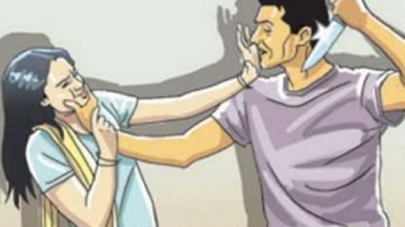 मुरादाबाद: देवर ने भाभी की गर्दन पर छुरी रख किया दुष्कर्म, शिकायत पर पति ने दिया तीन तलाक