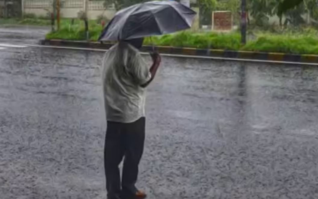 केरल में 16 फीसदी ज्यादा बारिश, तापमान में 1.7 डिग्री वृद्धि के अनुमान से लोगों में डर 