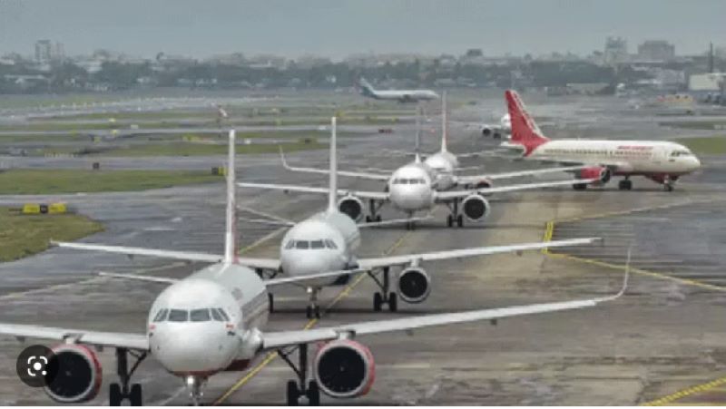रुद्रपुर: डीएम बोले...हवाई अड्डे की सुरक्षा के लिए उठाएं आवश्यक कदम 