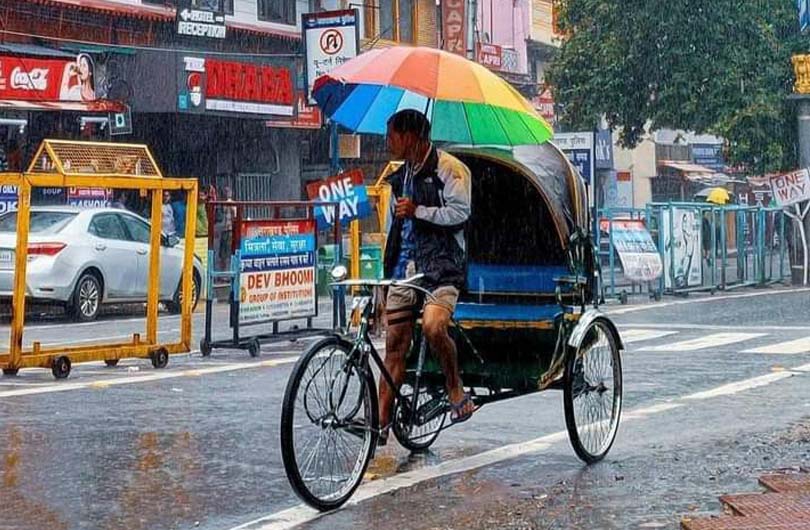 नैनीताल: हाईकोर्ट का आदेश...पैडल रिक्शा  की जगह ई-रिक्शा चलेंगे 