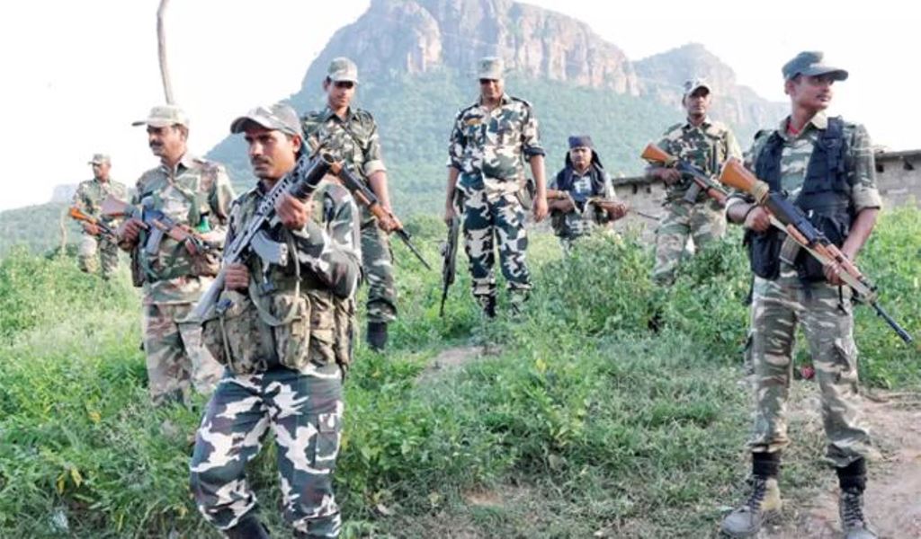 छत्तीसगढ़ : बारूदी सुरंग में विस्फोट, सीआरपीएफ का निरीक्षक घायल