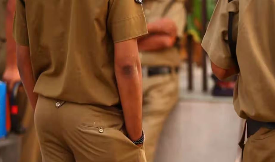 राजस्थान: अलवर में तीन पुलिसकर्मियों के खिलाफ बलात्कार का मामला दर्ज