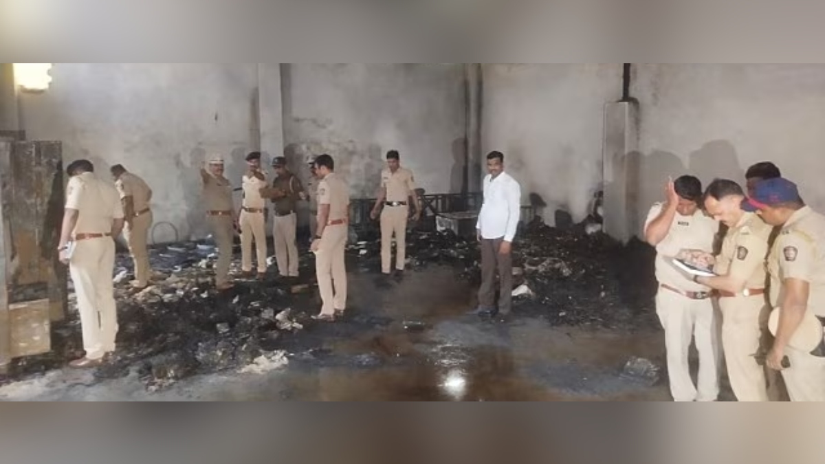 पुणे: मोमबत्ती बनाने वाली फैक्ट्री में आग लगने से छह लोगों की मौत