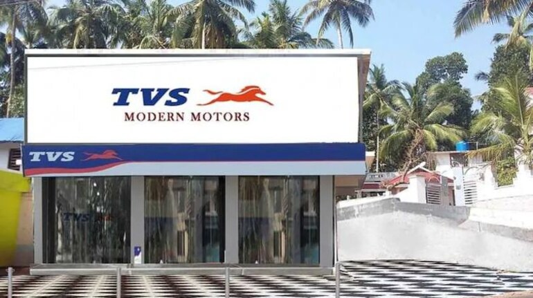 टीवीएस मोटर ने तमिलनाडु में चक्रवात राहत कार्य के लिए दिये तीन करोड़ 