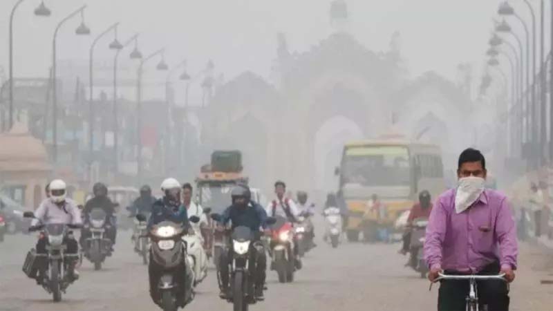 राजधानी लखनऊ में आज छाया सर्दी का पहला घना कोहरा, बढ़ी गलन, लोग ठिठुरे