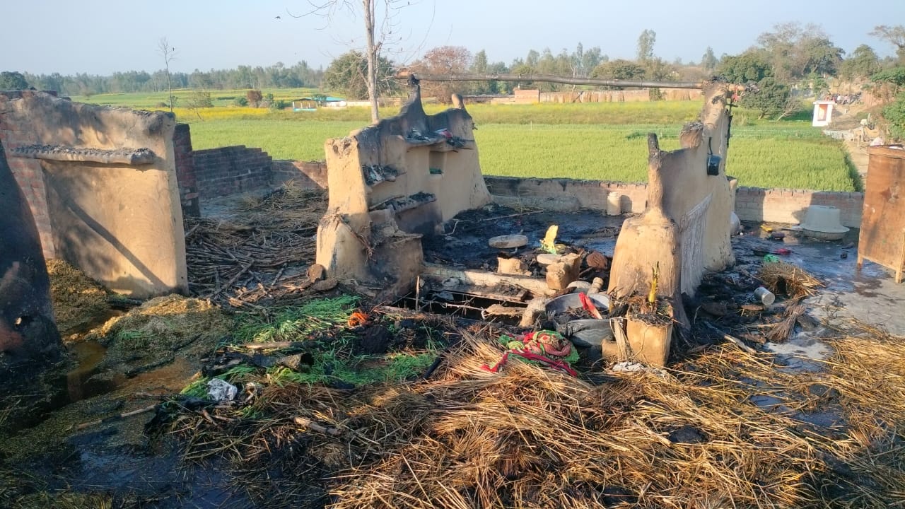बरेली में बड़ा हादसा, झोपड़ी में आग लगने से चार बच्चों की जिंदा जलकर मौत, CM ने जताया दुख