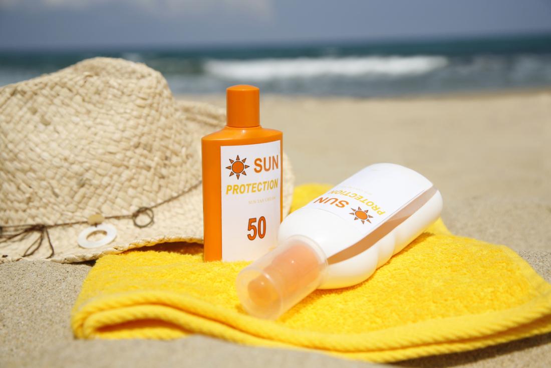 क्या आपको पता है सनस्क्रीन लगाने का सही तरीका? यहां जानें