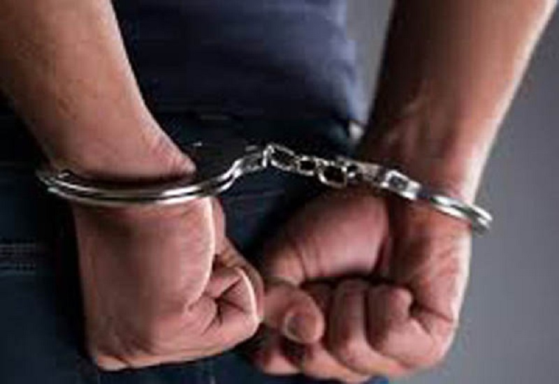 रुद्रपुर: दिल्ली पुलिस की दबिश, चीफ फार्मासिस्ट गिरफ्तार