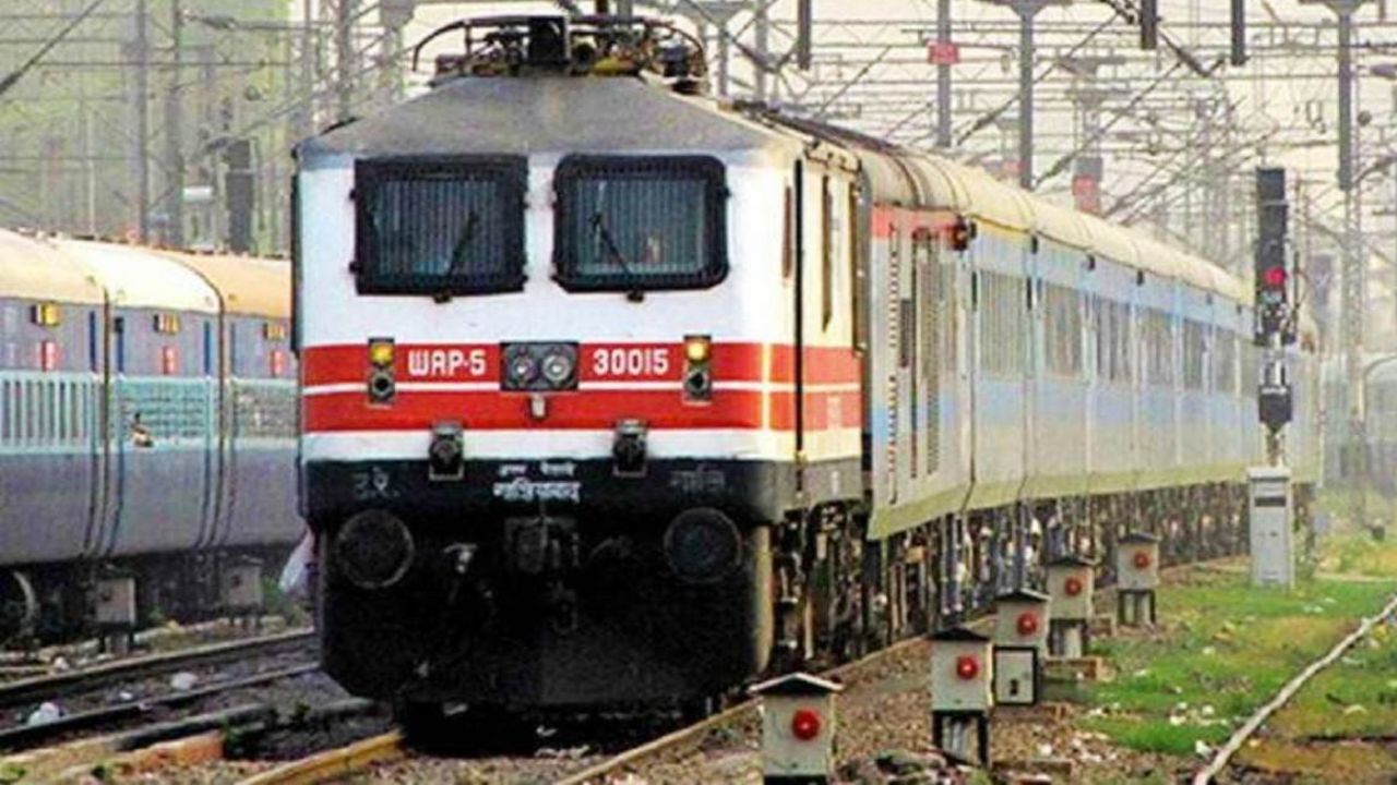 कानपुर से मुंबई व गोरखपुर जाने वालों के लिए खुशखबरी; स्पेशल ट्रेन में बुकिंग चालू, इन शहरों के लिए भी चलेगी स्पेशल ट्रेन