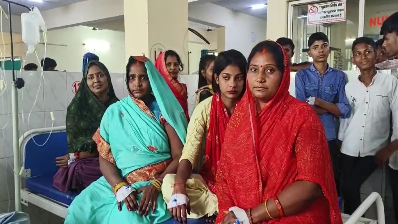 Video: शादी के खाने से फूड प्वाइजनिंग का शिकार हुए 80 घराती और बाराती, अस्पताल में चल रहा इलाज  