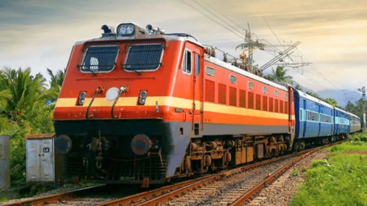 मुरादाबाद: रेलवे ने मंडल में संचालित दो पैसेंजर ट्रेनों के रैक में किया बदलाव, जानें पूरी जानकारी