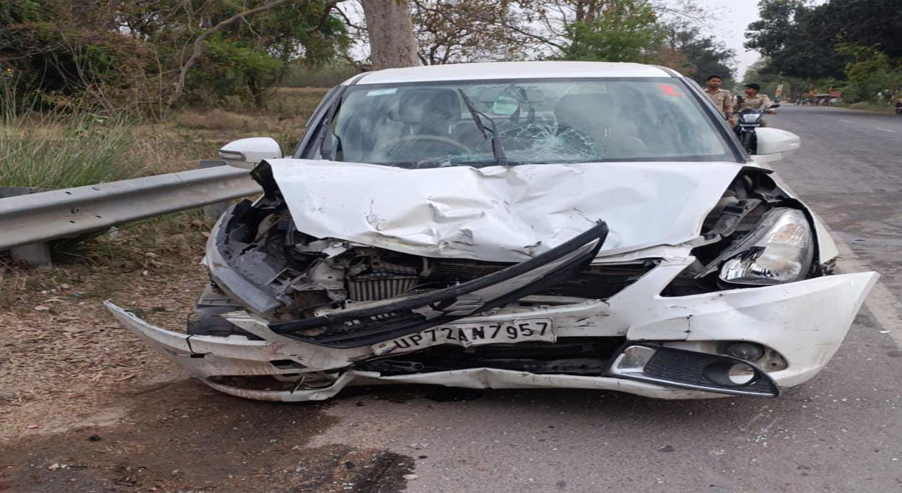 प्रतापगढ़: बेकाबू कार ने ई-रिक्शा में मारी टक्कर, चालक की मौत, परिजनों में कोहराम