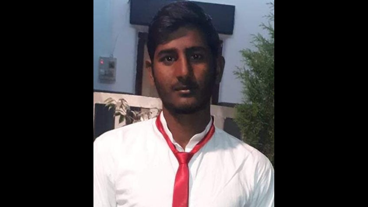 जौनपुर: ट्रक की चपेट में आने से युवक की दर्दनाक मौत , तीन की हालत गम्भीर