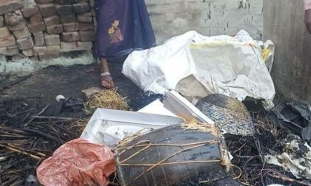 शाहजहांपुर: वर-वधू हवन में डाल रहे थे आहुति, अचानक लगी आग में जल गया दहेज का सामान