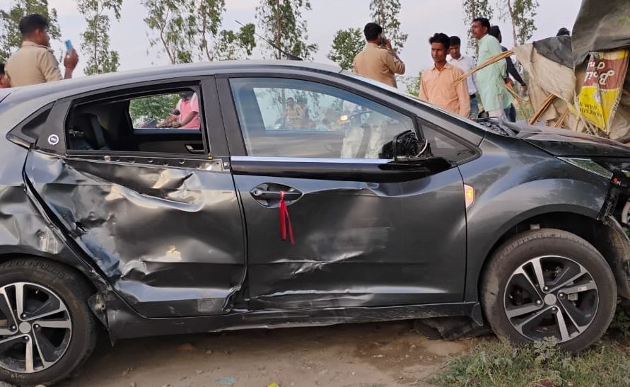लखीमपुर-खीरी: पंचर बना रहे दुकानदार की कार से कुचलकर मौत, चार घायल 