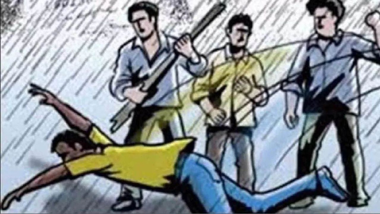 Kanpur: वर्चस्व को लेकर युवक को कमरे में बंद करके लाठी-डंडों से पीटा; आरोपी चल रहे फरार, पीड़ित परिवार में दहशत
