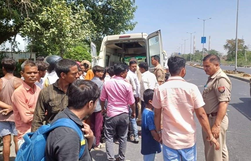 शाहजहांपुर: सड़क दुर्घटनाओं में छह वर्षीय बच्चे समेत दो की मौत, दो घायल  