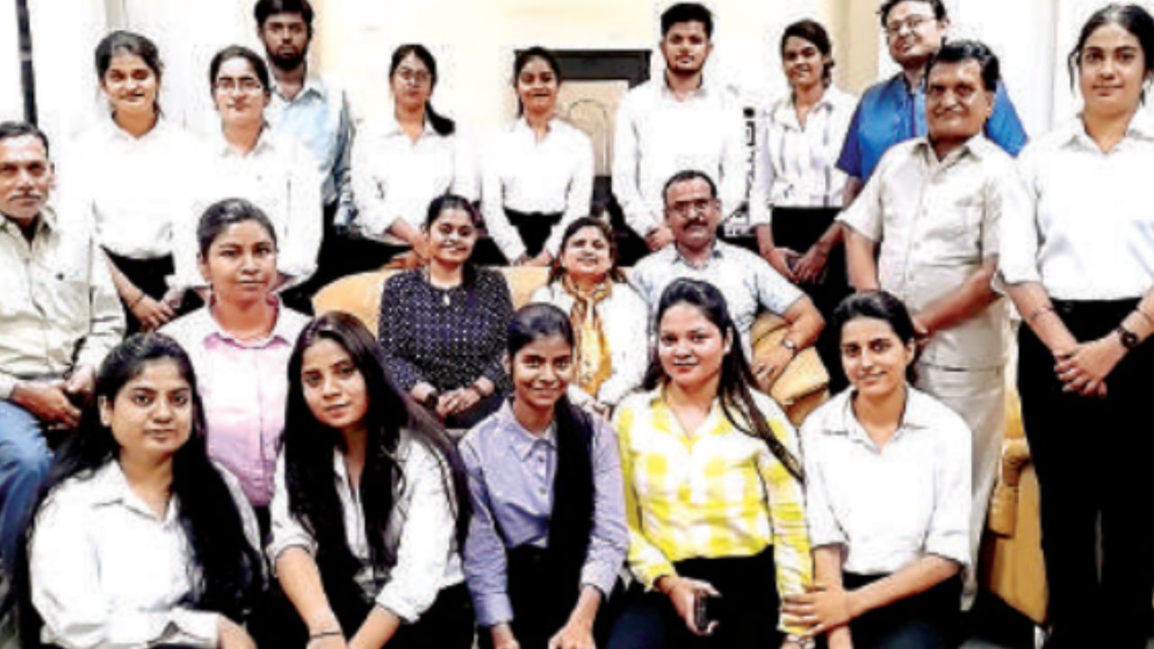 Kanpur: सीएस क्षेत्र से जुड़े स्टार्टअप भी शहर से होंगे शुरू; भारतीय कंपनी सचिव संस्थान के छात्र-छात्राओं ने IIT में समझीं बारीकियां 