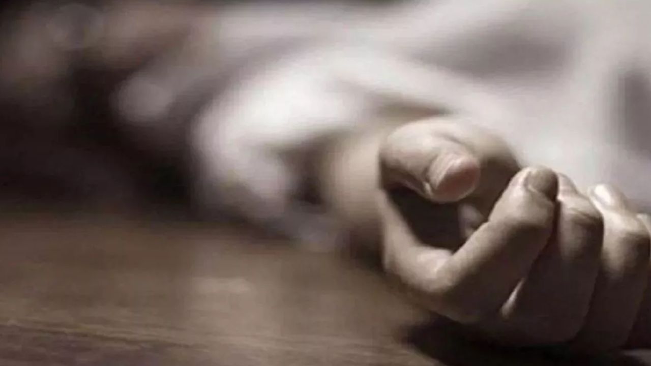Farrukhabad: स्कूटी से गिरकर 80 वर्षीय वृद्धा की मौत; परिचनों में मचा कोहराम