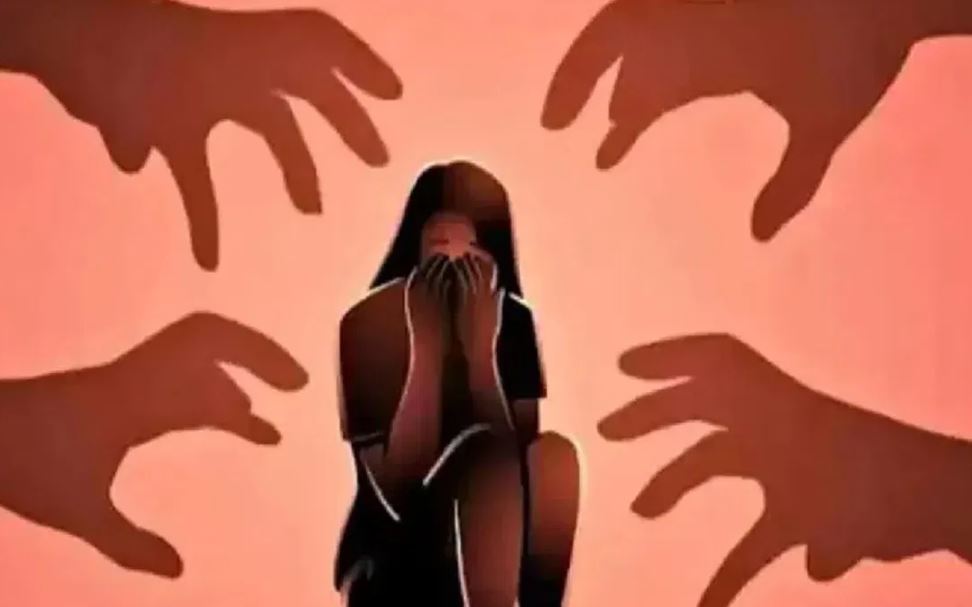 बरेली: चाकू की नोक पर महिला से सामूहिक दुष्कर्म, शिकायत करने पर दी वीडियो वायरल करने की धमकी 