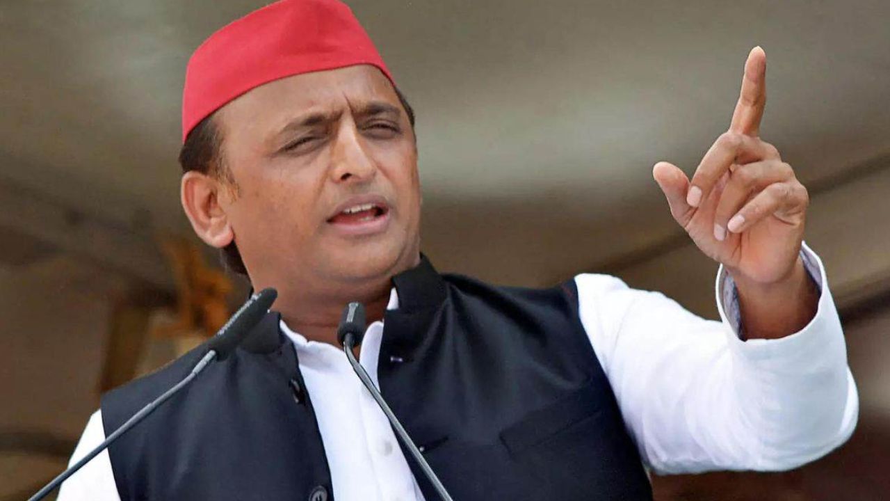 अखिलेश यादव का 2027 के लिए ‘नारी कार्ड’! बोले- सपा देगी BJP से ज्यादा महिलाओं को टिकट, हर साल मिलेंगे ₹40 हजार