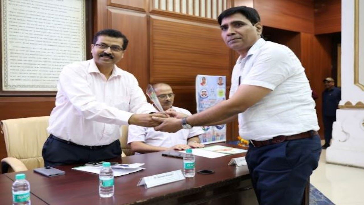 डॉ. संतोष कुमार